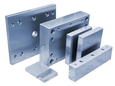 如何選擇模胚模架生產廠家